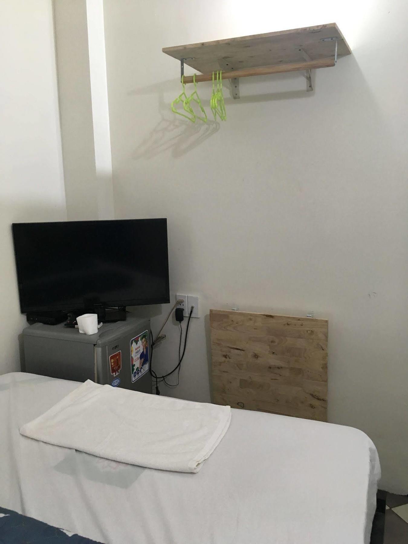 Vinabooker Cong Quynh Hotel Хошимин Екстериор снимка